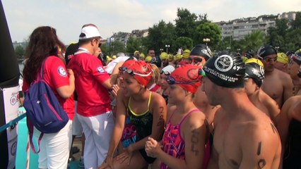 Açık Su Yüzme Yarışları nefes kesti…