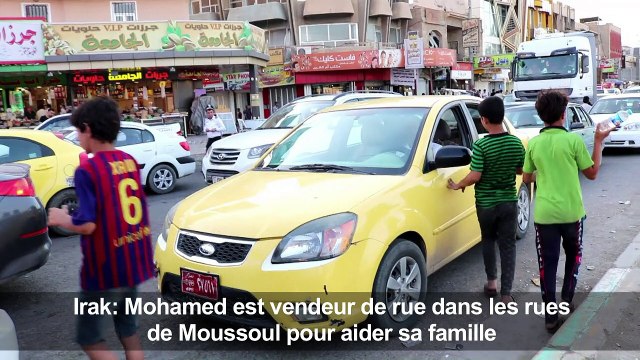 Irak: les enfants mendiants pullulent à Mossoul