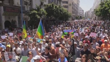Miles de personas se manifiestan en Casablanca por libertad de presos rifeños