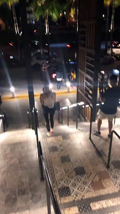 [EXCLUSIVE VIDEO] Kendall Jenner & Ben Simmons Date Night