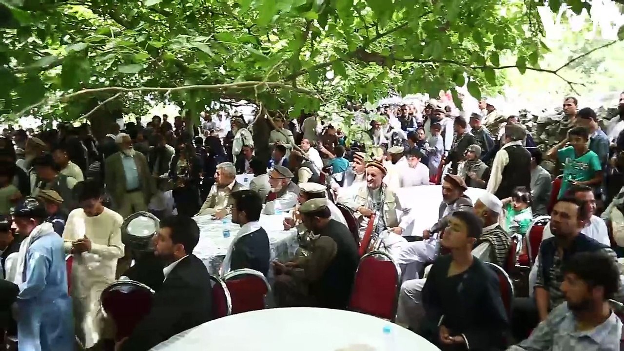 جشنواری توت در ولایت پنجشیرکاوشگر خموش--صدای امریکا