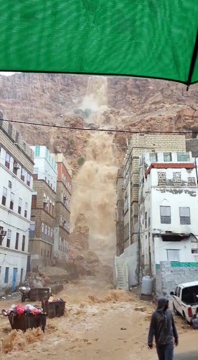Masqut - Oman Storm
