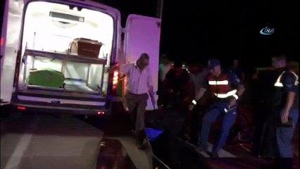 Otobüs ile traktör çarpıştı, 2 ölü 3 yaralı