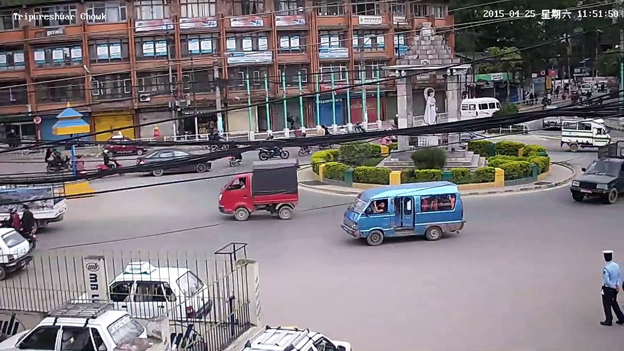 Gorkha Earthquake [2015] : Tripureshwor Chowk (north view), Kathmandu, Nepal