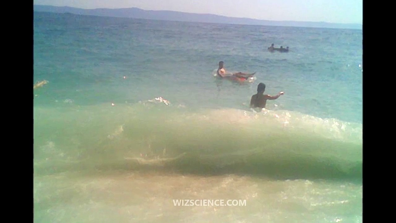 Gravity wave - Video Learning - WizScience.com