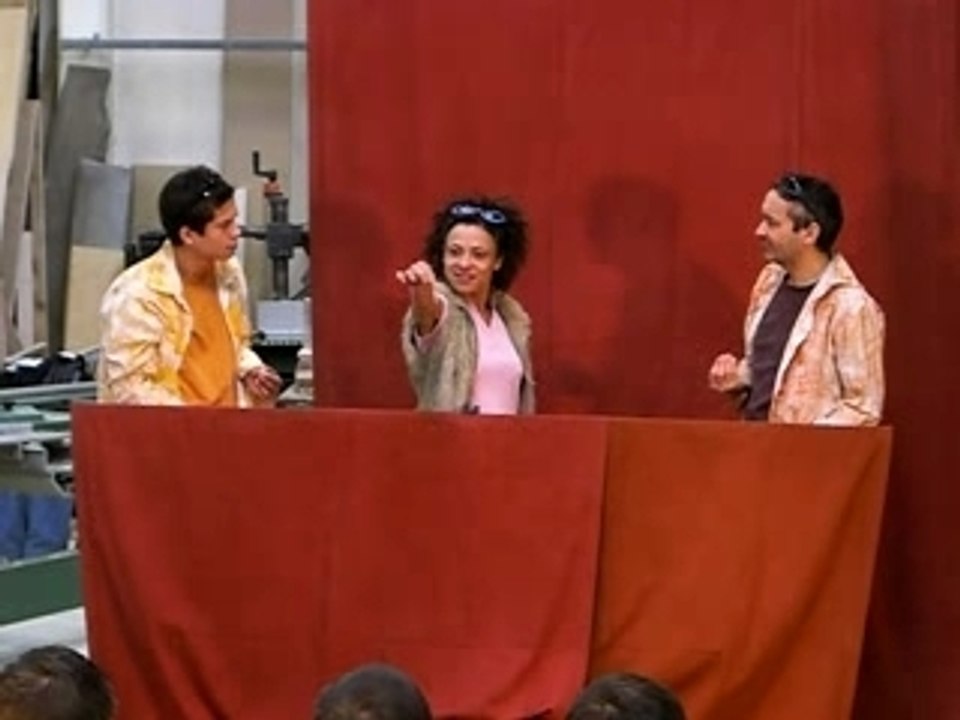 Debats theatralises