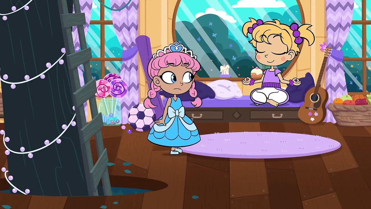 MYSTERY ANIMAL HUNT  Kiddyzuzaa Land: Episode 6  Princess Olivia's Chocolate Fountain DISASTER!