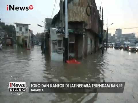 Jakarta Masih Banjir, Pertokoan & Perkantoran di Jatinegara tutup Karena Banjir - iNews Siang 16/02