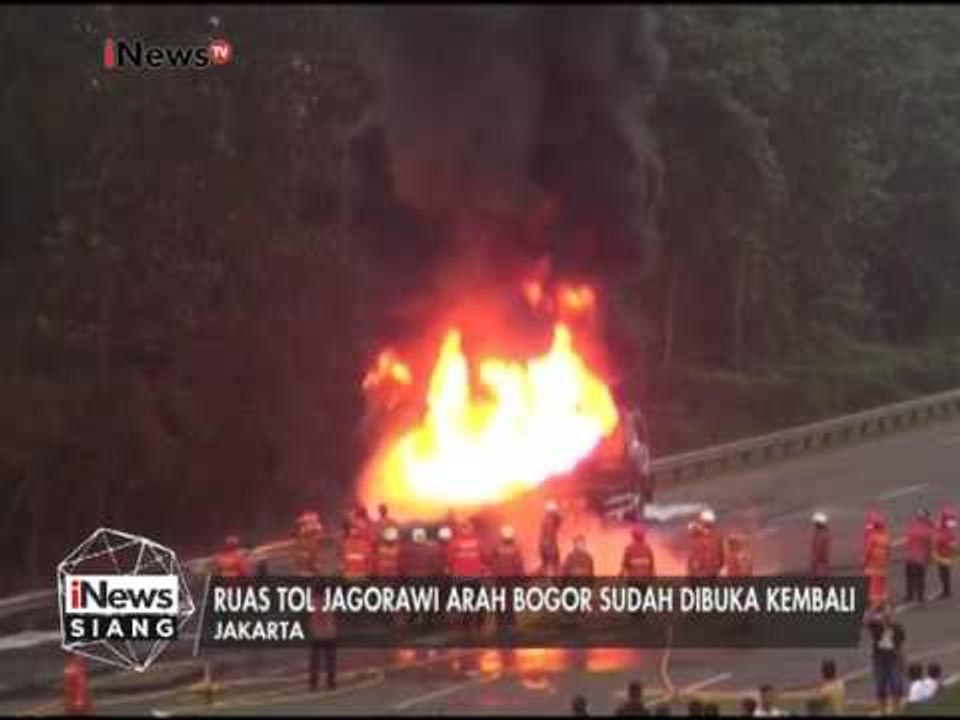 Truk Tangki BBM terbakar di Ruas Tol Jagorawi - iNews Siang 26/02