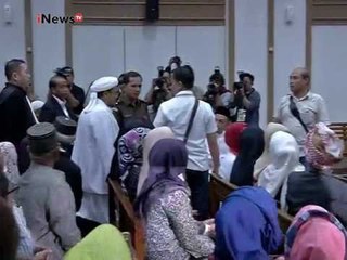 Descargar video: Rizieq Shihab akan bersaksi sebagai Ahli Agama dalam lanjutan Sidang Ahok - iNews Siang 28/02