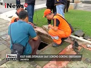 Kulit kabel di gorong - gorong yang menyebabkan banjir Jakarta - iNews Malam 06/03