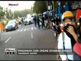 Video Amatir, Angkutan Umum Sengaja Tabrak Pengemudi Ojek Online di Tangerang - iNews Pagi 09/03