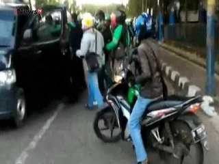 Seorang pengemudi ojek online jadi korban tabrak lari angkot - iNews Malam 09/03