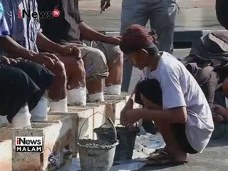 Warga Kendeng melakukan aksi cor kaki di depan Istana Negara - iNews Malam 13/03