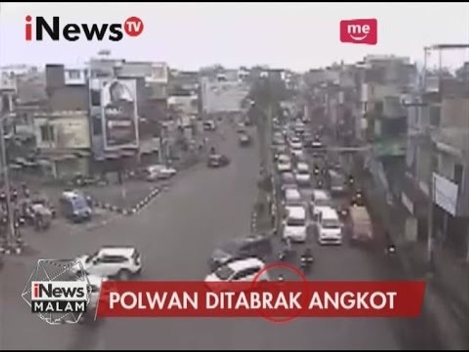 Sadis!!! Polwan ditabrak angkot - iNews Malam 18/03
