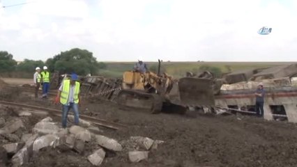 24 Kişinin Hayatını Kaybettiği Bölgede Ekiplerin Bakım Onarım Çalışmaları Devam Ediyor