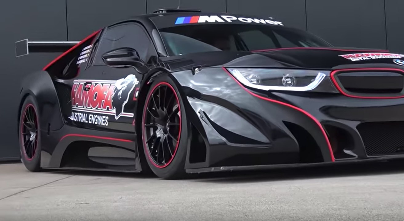 VÍDEO: BMW I8 GTR de carreras