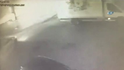 87 Parça Beyaz Eşya ile Yakalanan "Spotçu Hırsız" Güvenlik Kamerasında