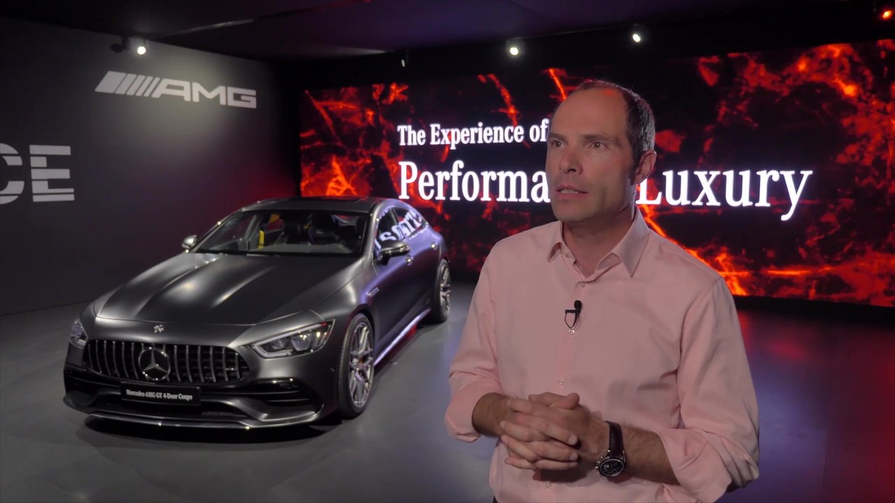 Mercedes-Benz Design Essentials II, Workshop - Performance Luxus - Die Erfahrung von Mercedes-AMG - Robert Lesnik