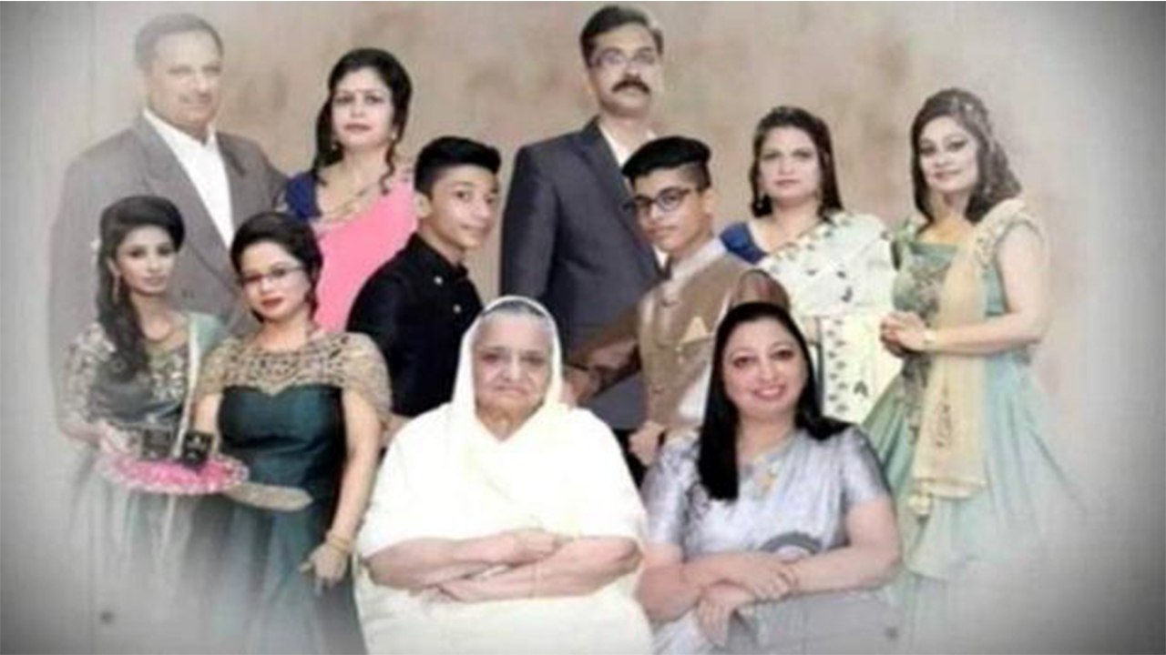 Burari Case : Bhatia Family की Post Mortem की Last File आई सामने, मौत का खुलासा | वनइंडिया हिंदी