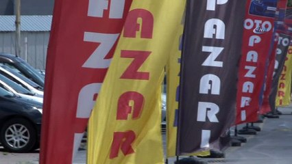 İkinci el oto pazarı boş kaldı