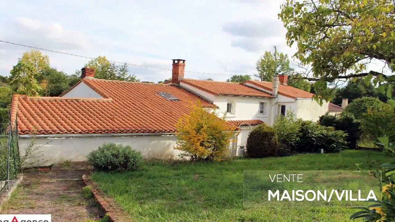 A vendre - Maison/villa - LES ESSARTS (85140) - 7 pièces - 140m²
