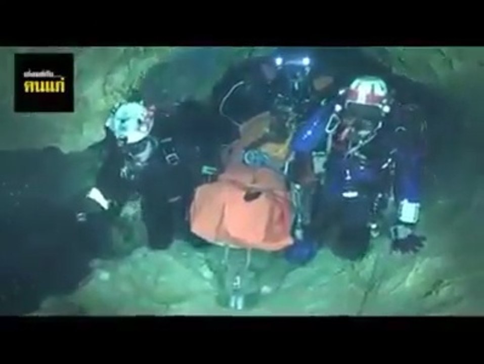 THAI CAVE RESCUE-LE SAUVETAGE DES ENFANTS THAILANDAIS AVEC LES PLONGEURS 09.07.2018