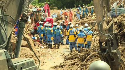 Chuvas deixam 100 mortos no Japão