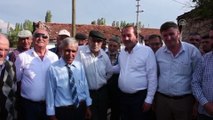 Karacan, Erdoğan'a oy veren köye selam götürdü - ESKİŞEHİR