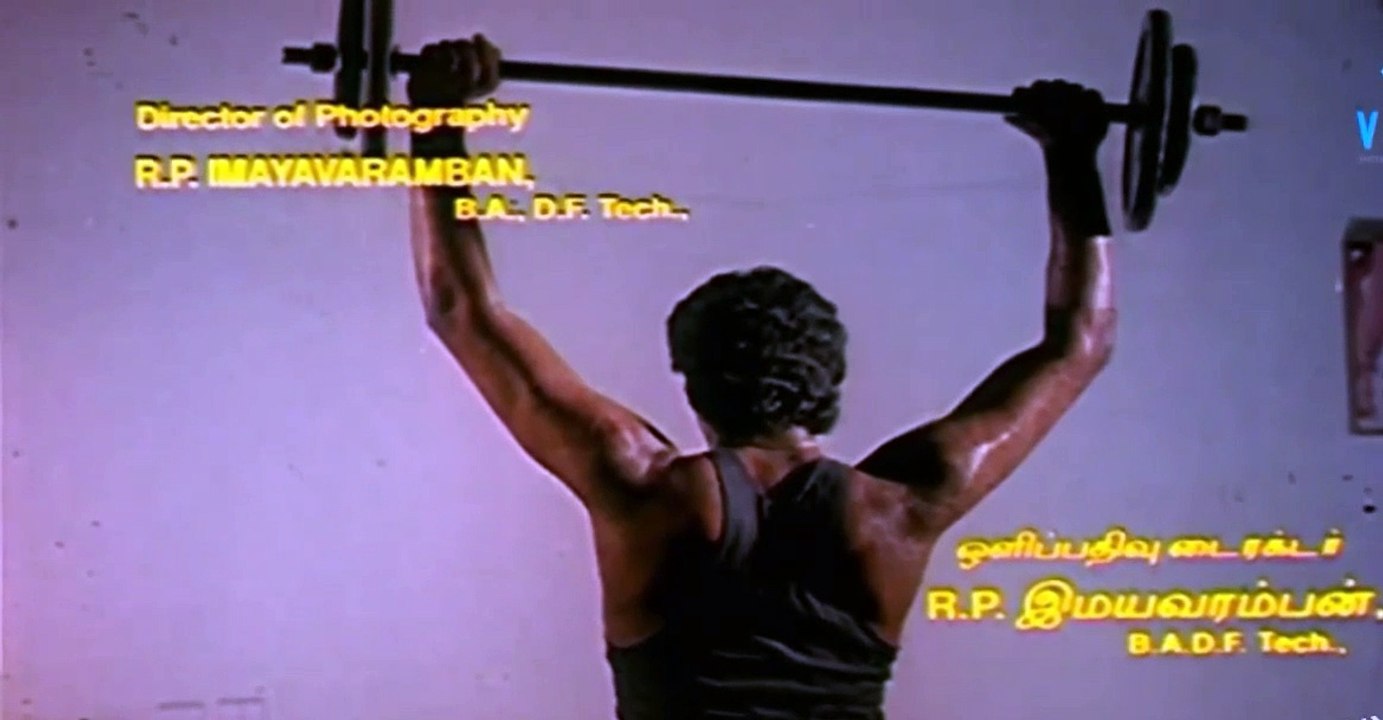 Thalapathy vijay first movie intro -naalaiya theerpu
