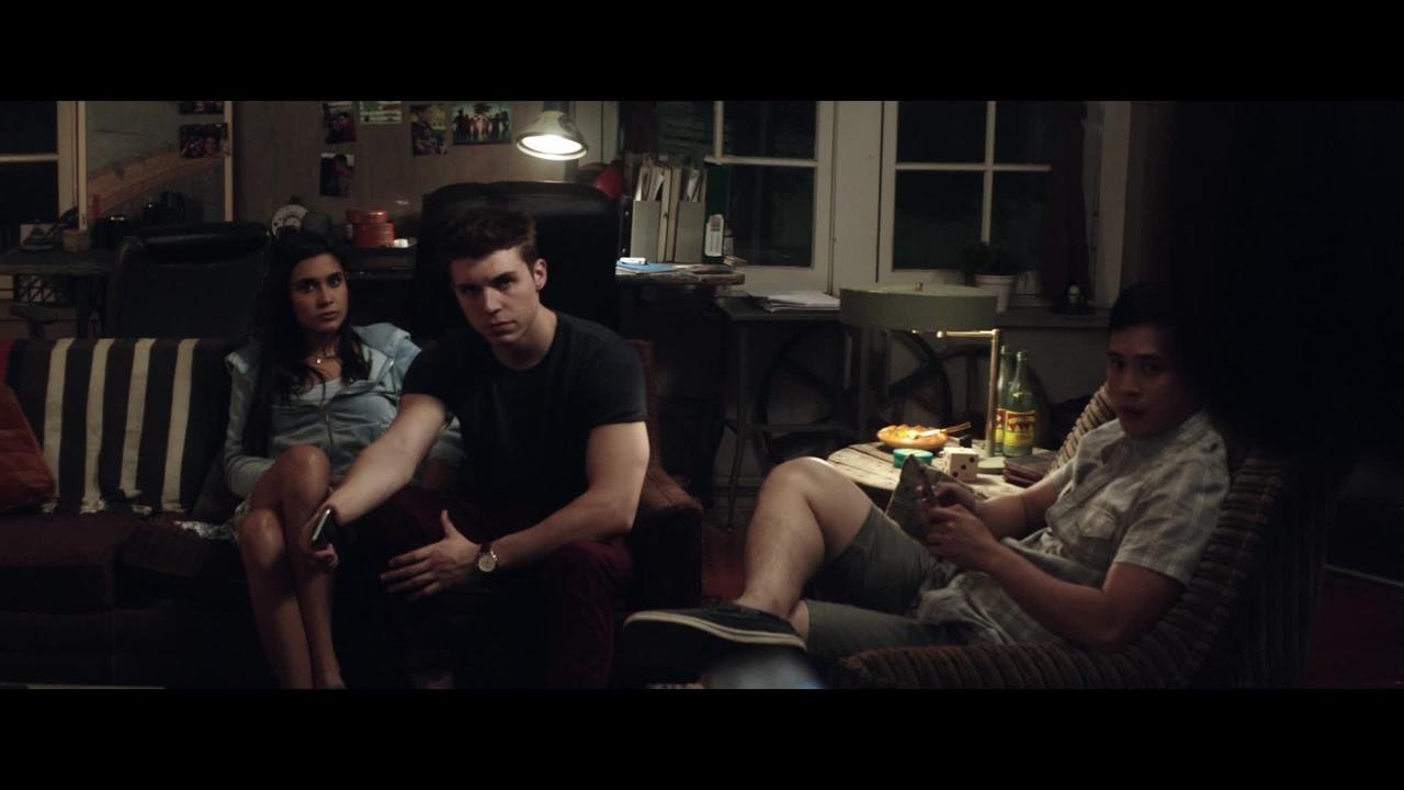 Wahrheit oder Pflicht - Clip Das Spiel ist uns hierher gefolgt (Deutsch) HD