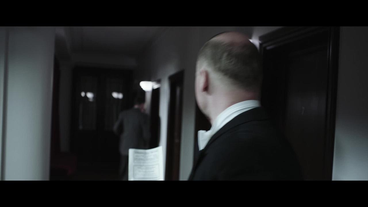 Mackie Messer Brechts Dreigroschenfilm - Clip 01 (Deutsch) HD