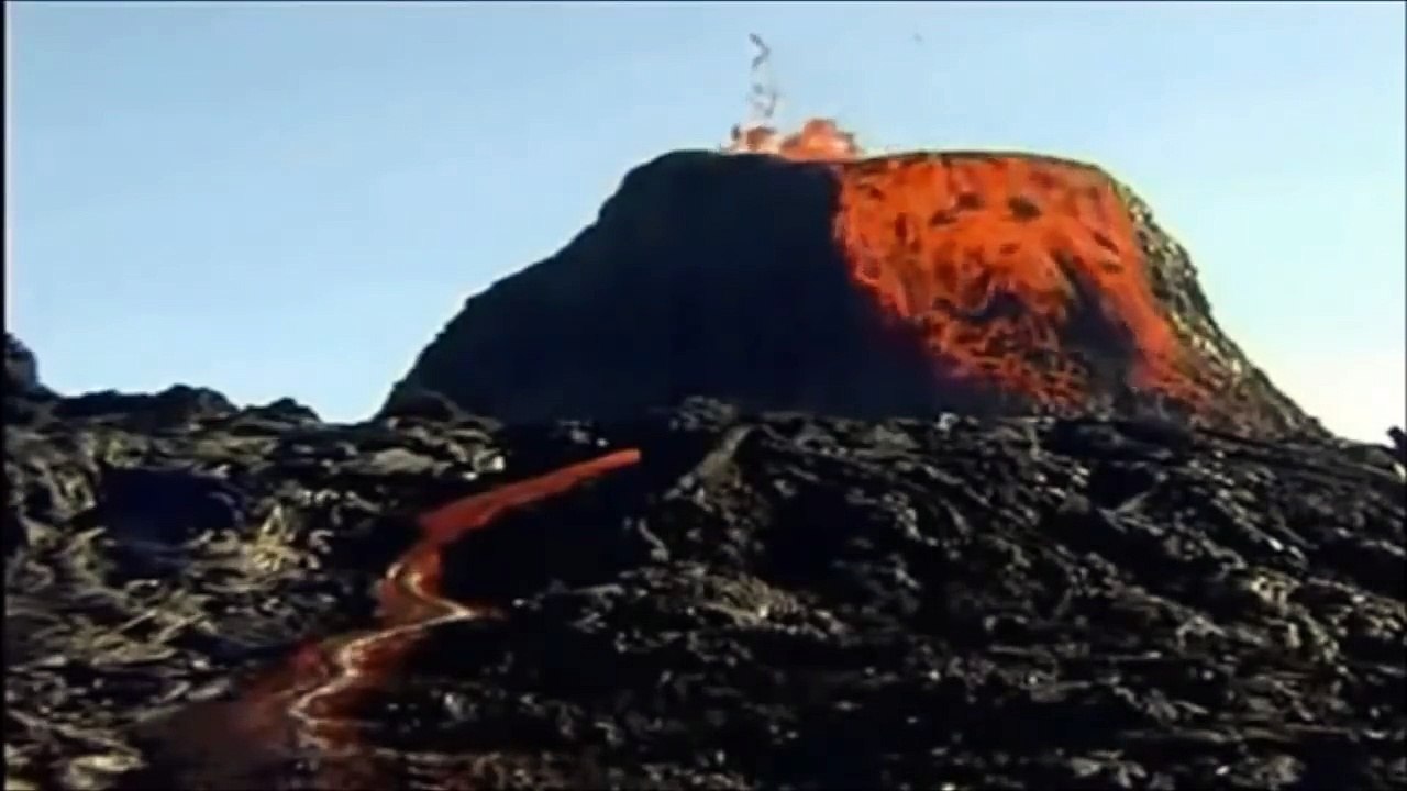 Mega magma lava overspill !!