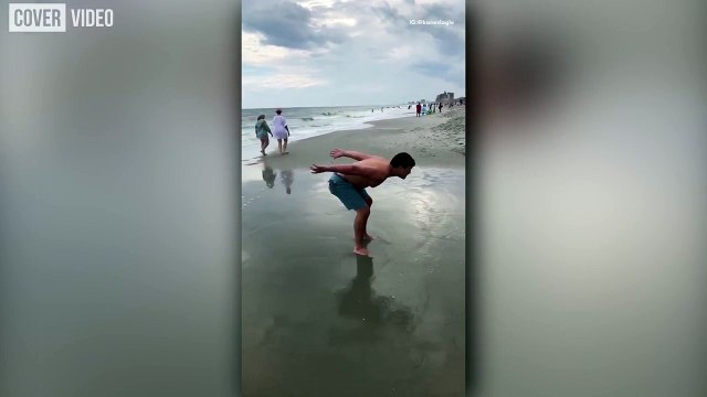 Il rate complètement son saut périlleux