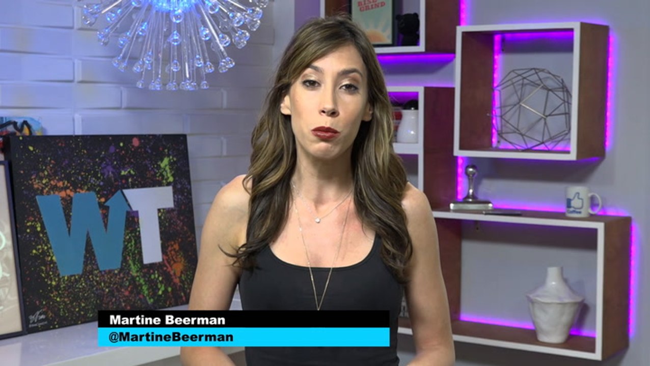 Chris Hardwick’s Ex-Girlfriend Accuses Him Of Sexual/Emotional ABUSE!!