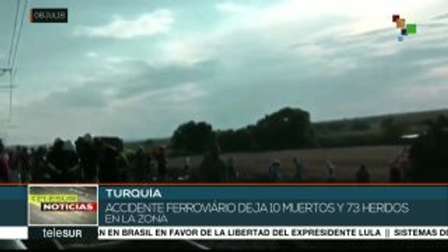 Accidente ferroviario deja 10 muertos y 73 heridos en Turquía