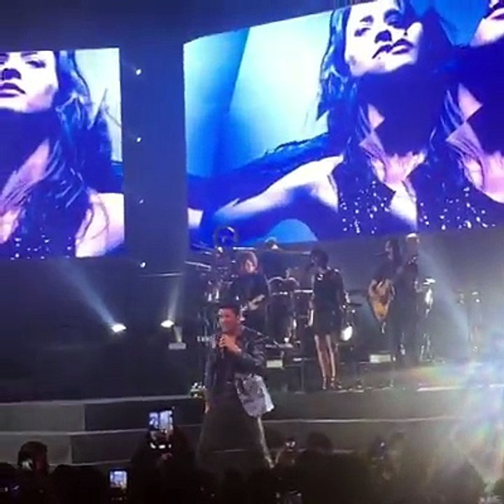 ...un día es un siglo sin ti... #chayanne #unsiglosinti