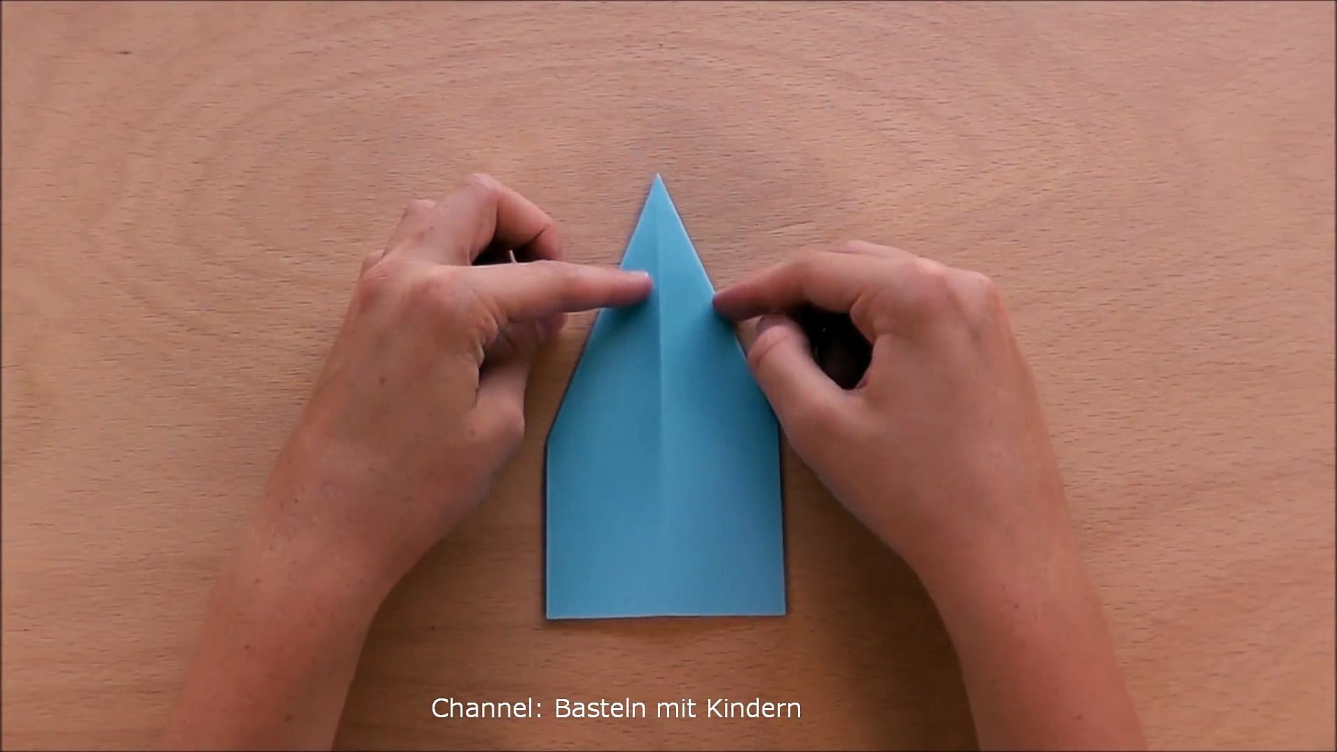 Origami Pfau Basteln Mit Papier Basteln Mit Kindern Vogel Falten Origami Tiere