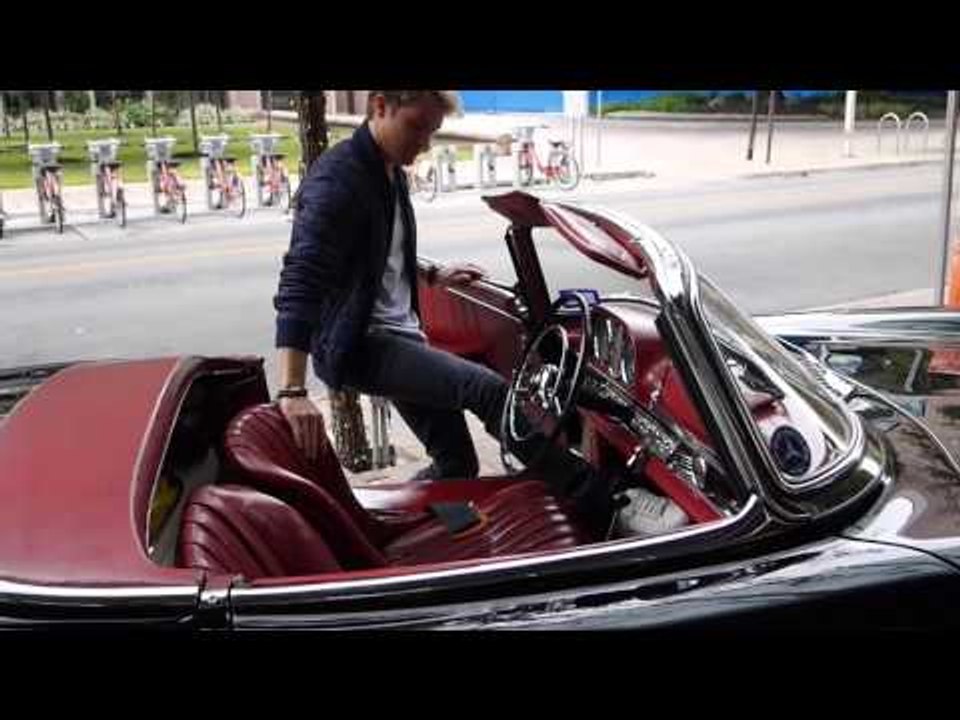 Nico Rosberg drives Mercedes-Benz 300SL - Preparation | AutoMotoTV