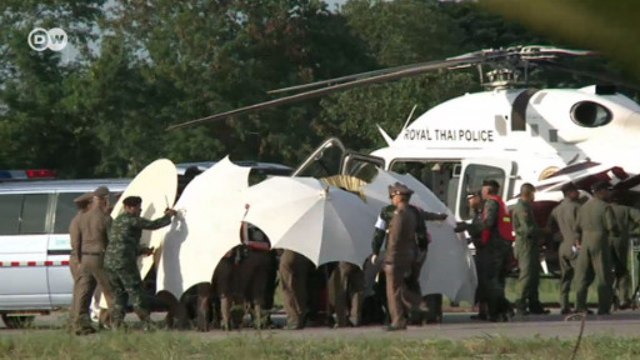 Autoridades confirmam resgate de oito meninos em caverna na Tailândia