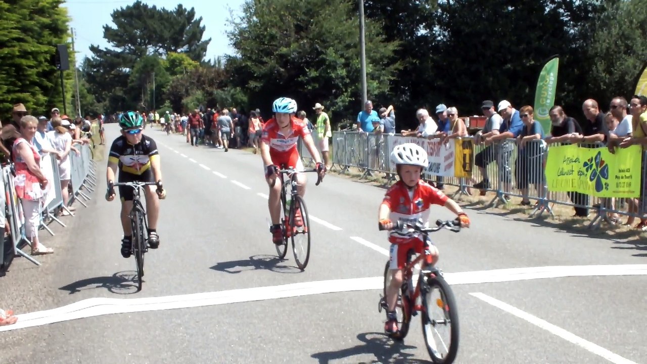 La Ronde de Kerdoret à Tourc'h - Ecoles de cyclisme