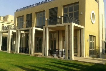 Stand Alone Villa 600 m in Allegria for sale