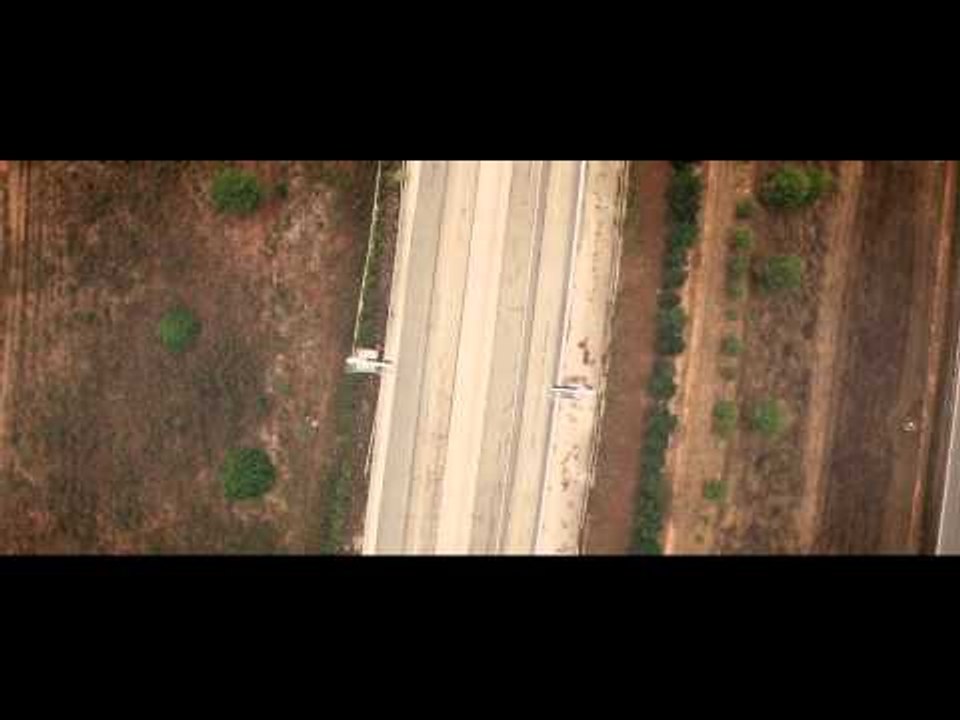 Bentley Bentayga - Exploring the limits of performance | AutoMotoTV