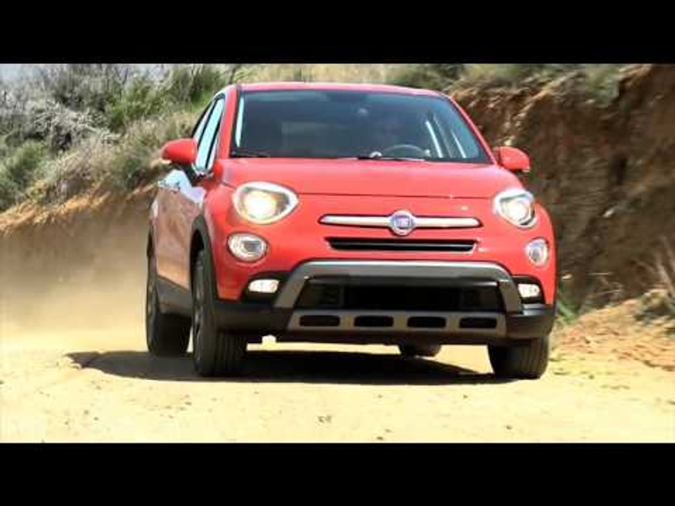 All New 2016 Fiat 500x Trekking Offroad Driving | AutoMotoTV