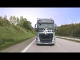 Volvo - A Smartphone on Wheels - Here's How Tomorrow's Intelligent Trucks Work | AutoMotoTV