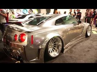 Nissan Stand at the 2015 SEMA Show | AutoMotoTV