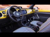 The new Volkswagen Beetle Dune Cabriolet Interior Design | AutoMotoTV