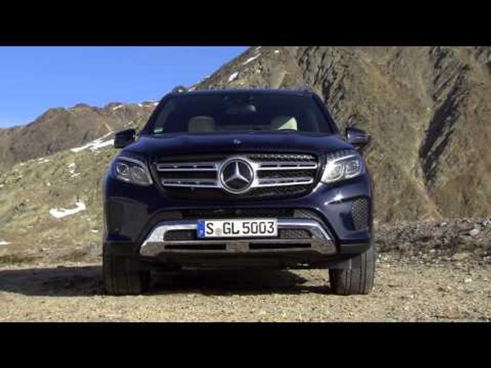Mercedes-Benz GLS 400 4MATIC Exterior Design | AutoMotoTV