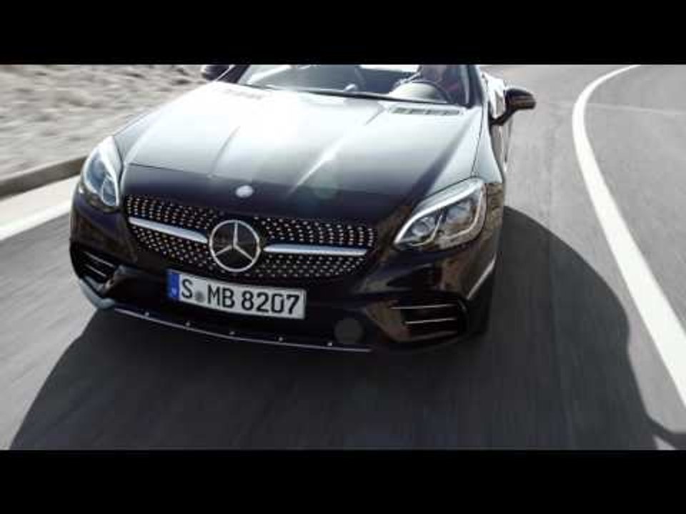 The new Mercedes-Benz SLC Trailer | AutoMotoTV