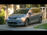 2017 Chrysler Pacifica Highlights with Bruce Velisek | AutoMotoTV